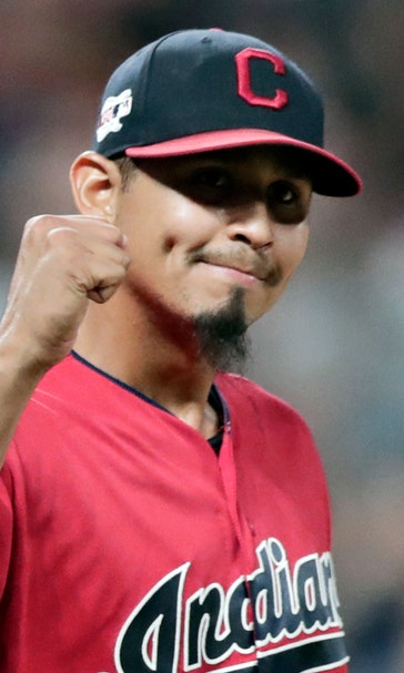 Undaunted by cancer, Carrasco wins Clemente for charity work